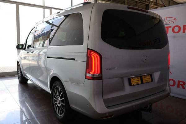 2016-Mercedes-Benz-V-Class-V-220-CDi-Auto image:5
