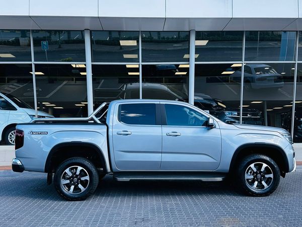 2025-Volkswagen-Amarok-30-TDI-V6-184kW-4Motion-Style-Auto-Double-Cab image:3