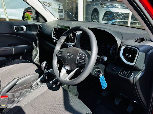 2022-Hyundai-Venue-10-TGDI-Fluid-DCT image:9