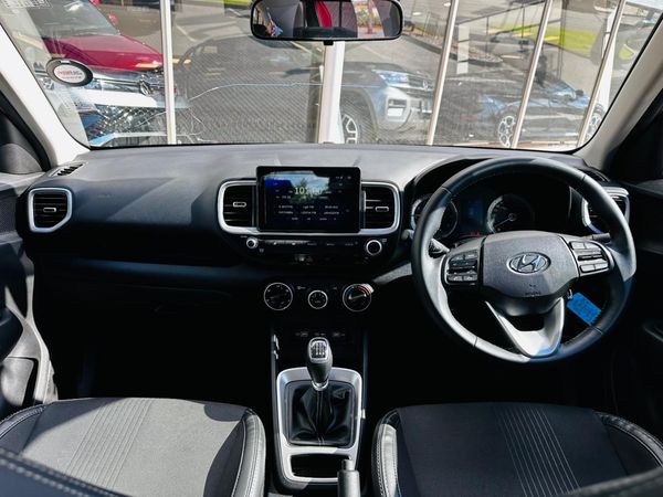 2022-Hyundai-Venue-10-TGDI-Fluid-DCT image:10