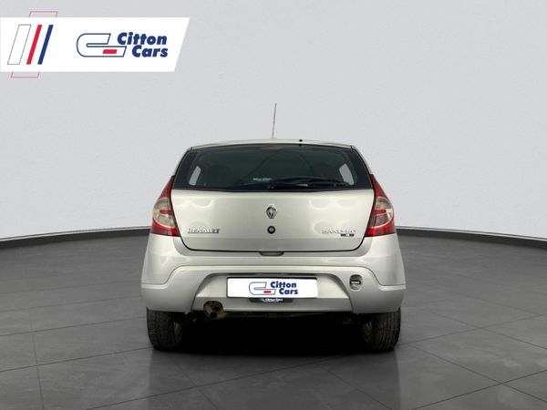 2009-Renault-Sandero-16-Expression image:5