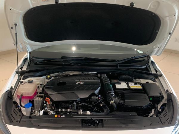 2025-Hyundai-i30-N-20-TGDi-DCT image:5