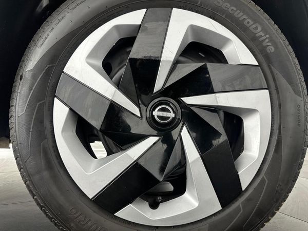 2023-Nissan-Magnite-10-Visia-AMT image:19