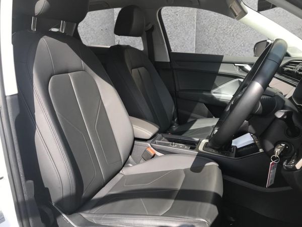 2024-Audi-Q3-Sportback-35-TFSI image:9