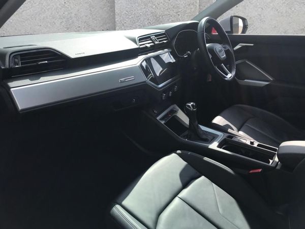 2024-Audi-Q3-Sportback-35-TFSI image:14