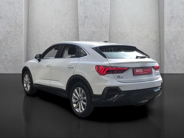 2024-Audi-Q3-Sportback-35-TFSI image:4