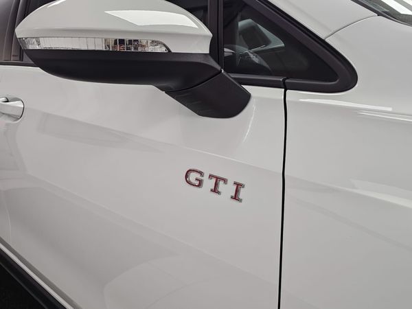 2026-Volkswagen-Golf-8-GTI-20-TSI-DSG image:12