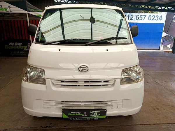 2013-Daihatsu-Gran-Max-15 image:2