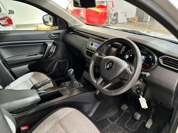 2023-Renault-Kiger-10-Energy-Life image:9