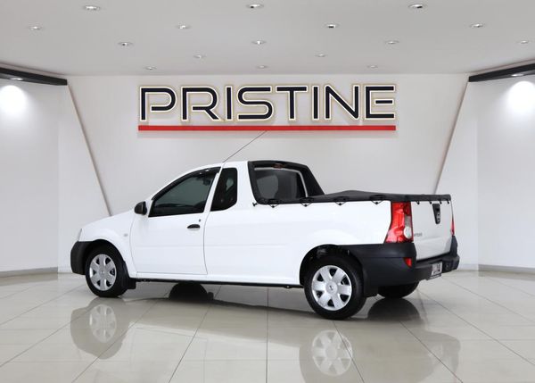 2022-Nissan-NP200-16-AC-Safety-Pack image:7