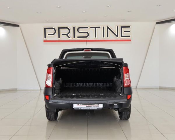 2022-Nissan-NP200-16-AC-Safety-Pack image:8