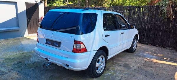 2002-Mercedes-Benz-ML-270-CDI image:3