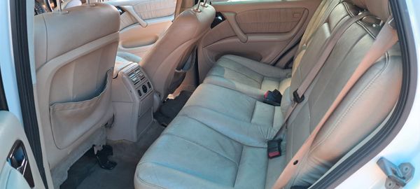 2002-Mercedes-Benz-ML-270-CDI image:5