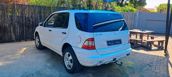 2002-Mercedes-Benz-ML-270-CDI image:7