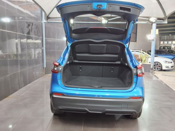 2020-Nissan-Qashqai-12-Tekna-Auto image:7