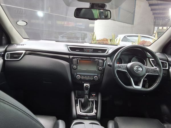 2020-Nissan-Qashqai-12-Tekna-Auto image:8