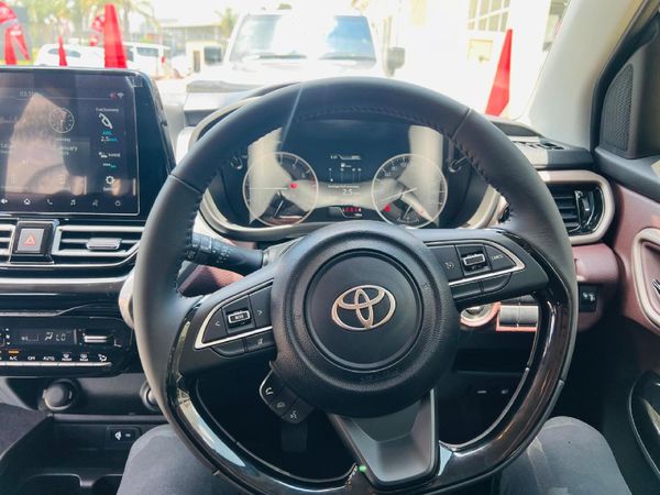 2026-Toyota-Starlet-Cross-15XR image:10