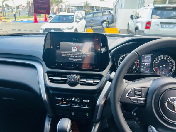 2026-Toyota-Urban-Cruiser-15-XR-Auto image:5