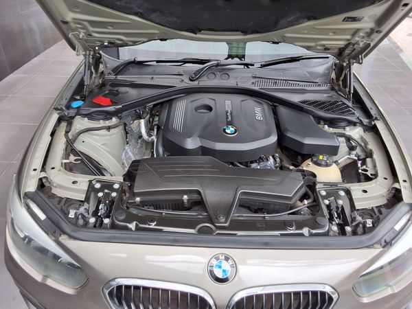 2017-BMW-1-Series-118i-5-dr-M-Sport image:11