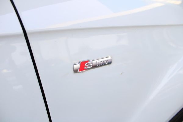 2014-Audi-Q7-30-TDI-quattro-Auto image:8