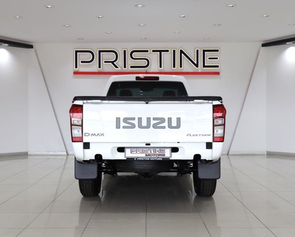 2020-Isuzu-D-Max-250-fleetside image:9