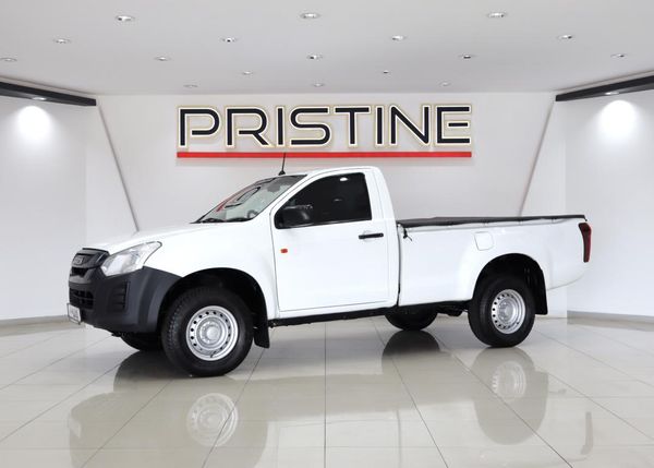 2020-Isuzu-D-Max-250-fleetside image:2