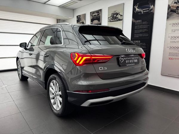 2022-Audi-Q3-20-TFSI-quattro-Auto-Advanced-40-TFSI image:4
