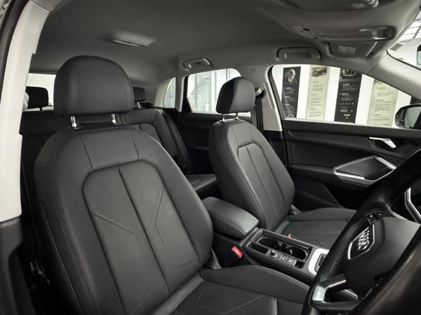 2022-Audi-Q3-20-TFSI-quattro-Auto-Advanced-40-TFSI image:7