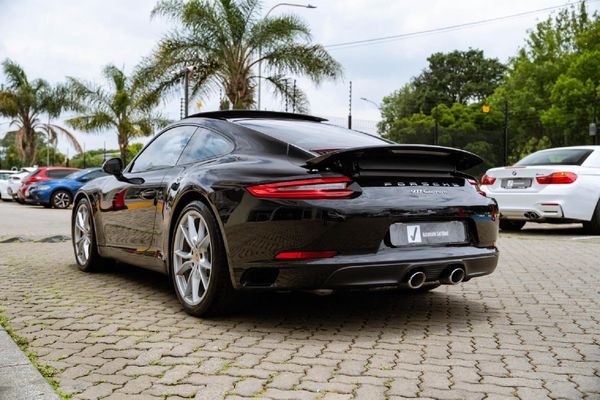 2018-Porsche-911-Carrera-Auto image:9