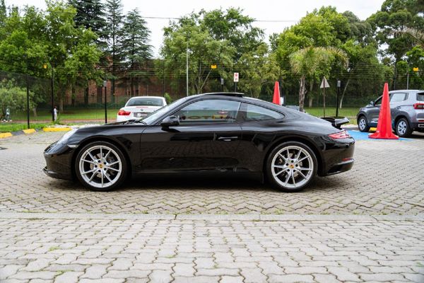 2018-Porsche-911-Carrera-Auto image:4