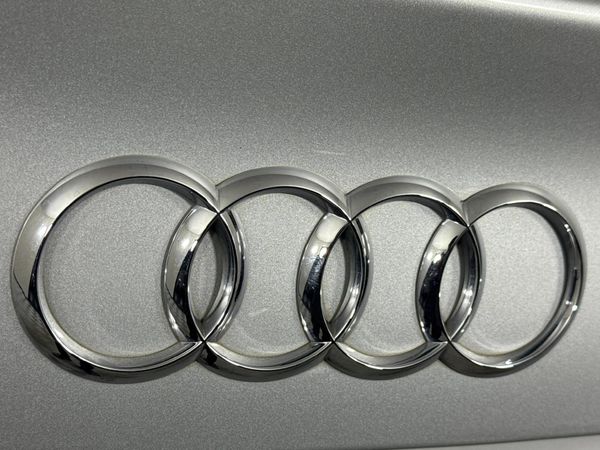 2016-Audi-A5-Coupe-20-TFSI-quattro-Auto-165kW image:8
