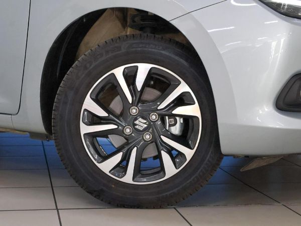 2025-Suzuki-Swift-12-GLX-Auto image:2