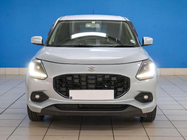 2025-Suzuki-Swift-12-GLX-Auto image:4