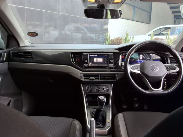 2023-Volkswagen-Polo-10-TSI-Life image:8