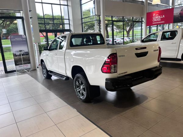 2026-Toyota-Hilux-24-GD-6-RB-EC-MT image:10