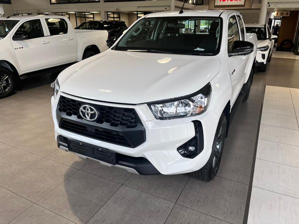 2026-Toyota-Hilux-24-GD-6-RB-EC-MT image:3