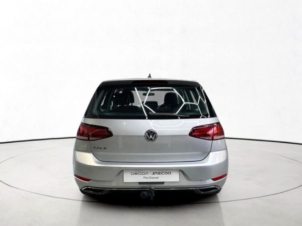 2020-Volkswagen-Golf-VII-10-TSI-Comfortline image:4