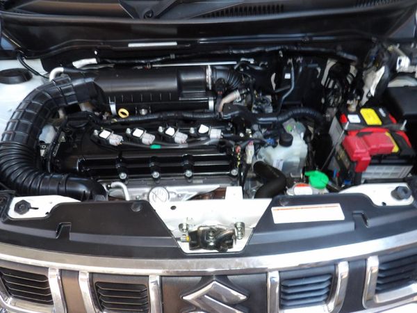 2024-Suzuki-Ignis-12-GLX-Auto image:18
