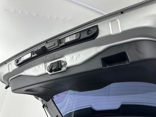 2024-Nissan-Magnite-10-Visia-AMT image:14