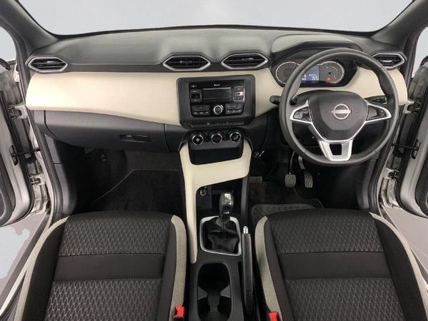 2024-Nissan-Magnite-10-Visia-AMT image:5
