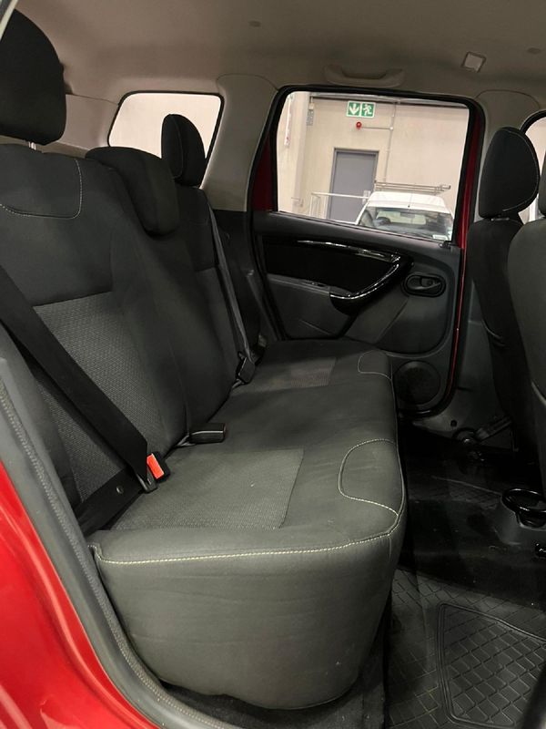 2015-Renault-Duster-15-dCi-Dynamique image:11