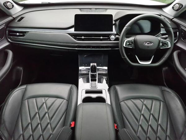 2025-Chery-Tiggo-8-Pro-16-TGDI-Executive image:5