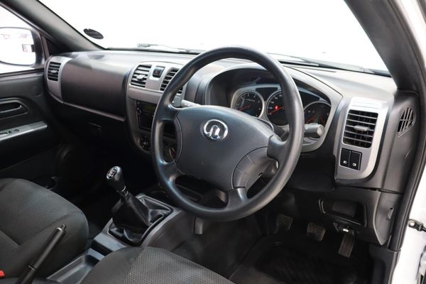 2019-GWM-Steed-5-22MPi-Double-Cab image:5
