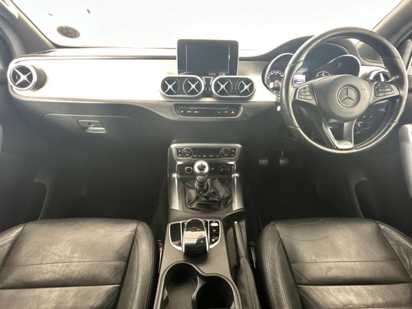 2020-Mercedes-Benz-X-Class-X250d-4x4-Power image:1