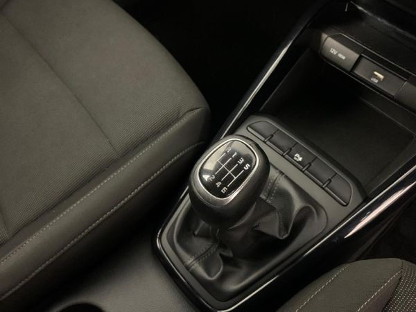 2021-Kia-Rio-14-EX-5-dr image:11
