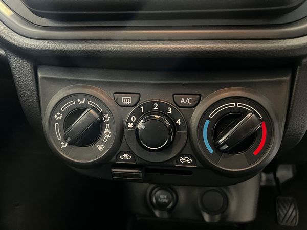 2026-Toyota-Vitz-10-MT image:5