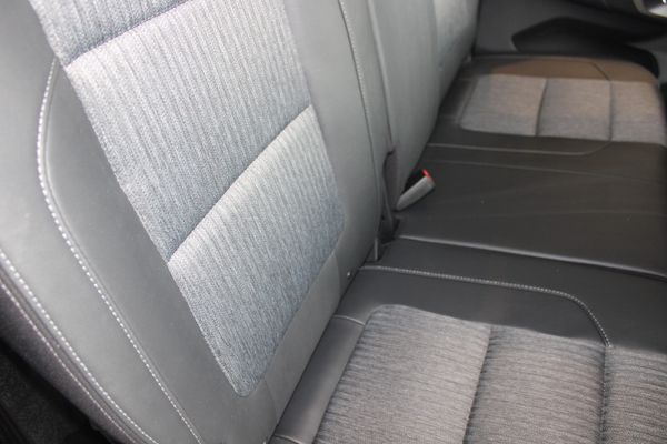 2026-Peugeot-Landtrek-19D-Allure-Double-Cab-Auto image:7