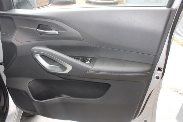 2026-Peugeot-Landtrek-19D-Allure-Double-Cab-Auto image:8
