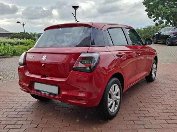 2026-Suzuki-Swift-12-GL-Auto image:3