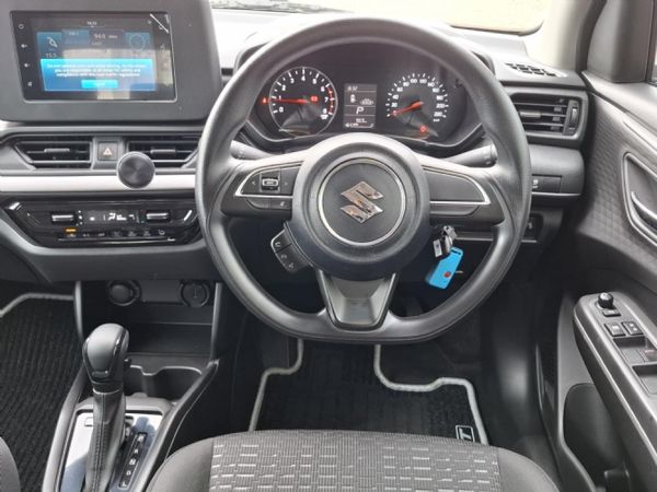 2026-Suzuki-Swift-12-GL-Auto image:5